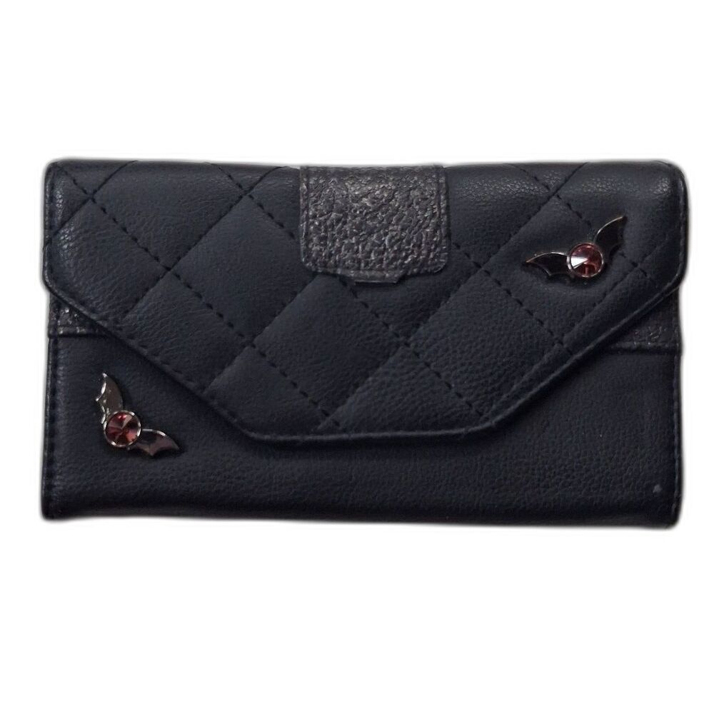 Disney The Nightmare Before Christmas Vampire Teddy Quilted Wallet Black